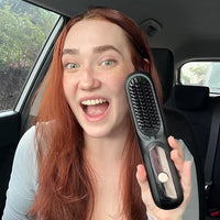 Auri Pro Cordless Hair Straightening Brush
